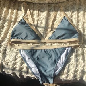 Cupshe xl green and gold bikini